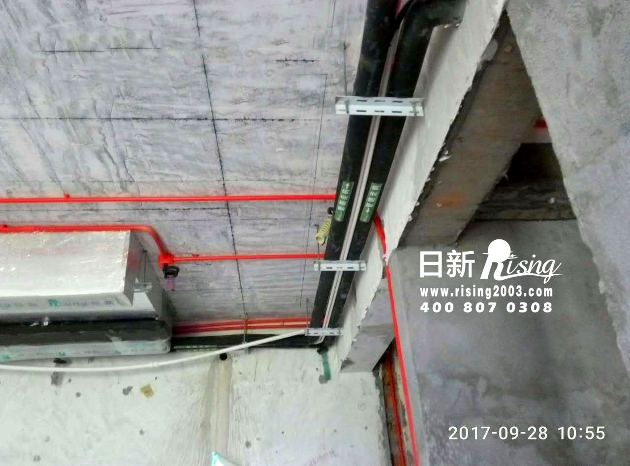 别墅风冷热泵系统：临江花园A项目