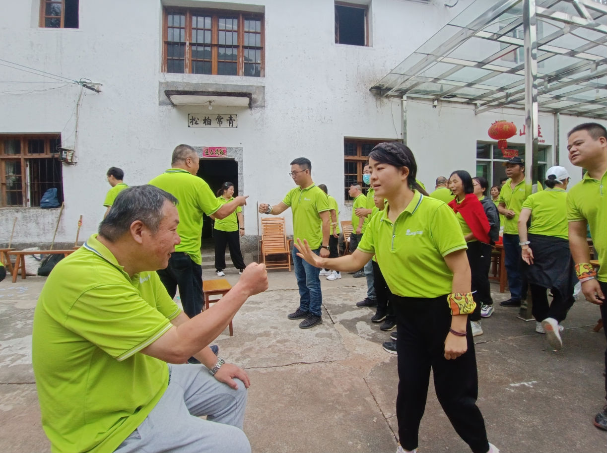 感行走力量，展日新风采，日新环境徽杭古道徒步行